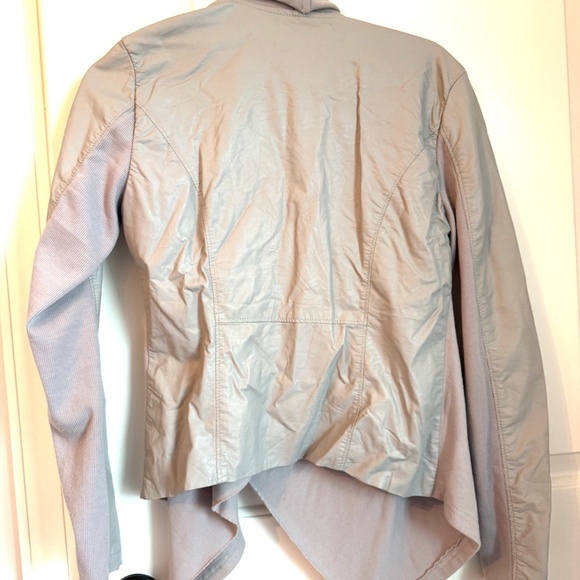 Blank NYC Gray Drapey Vegan Leather Moto Jacket Medium - Picture 6 of 6